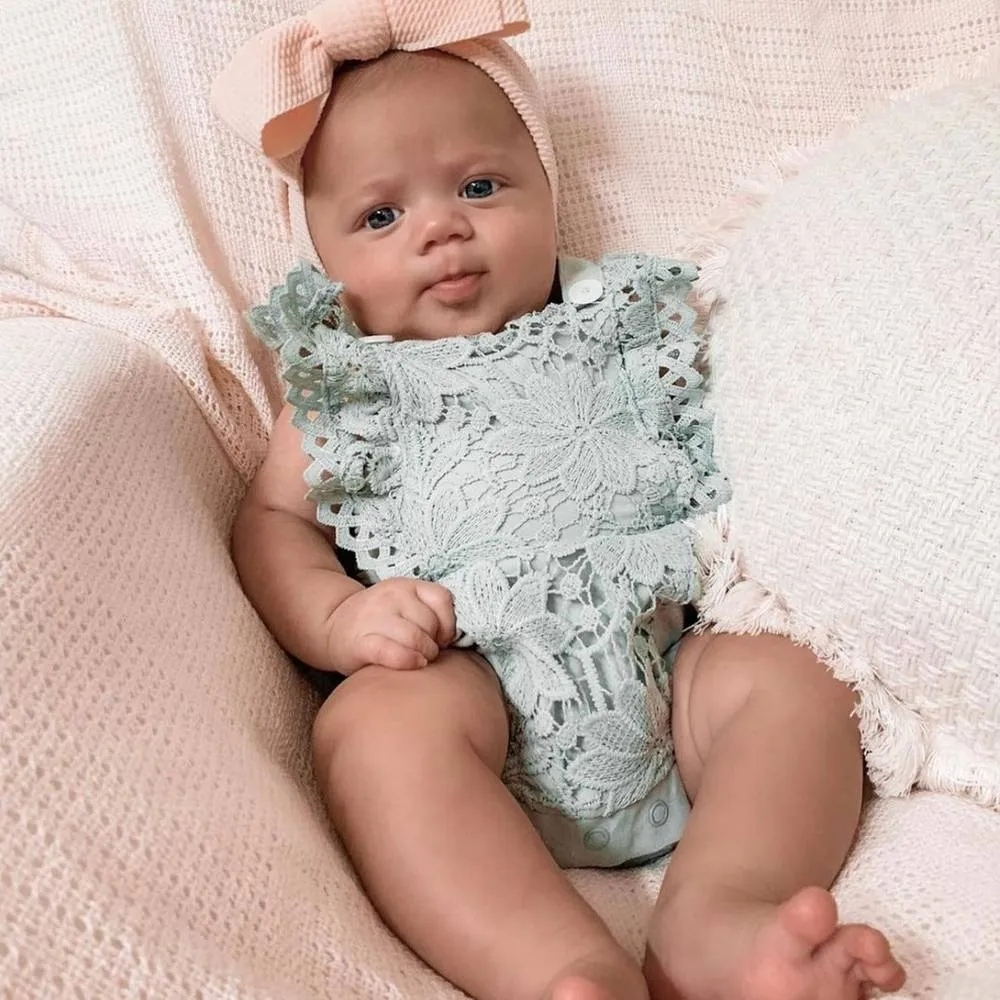 Adjustable Baby Headband in Cream