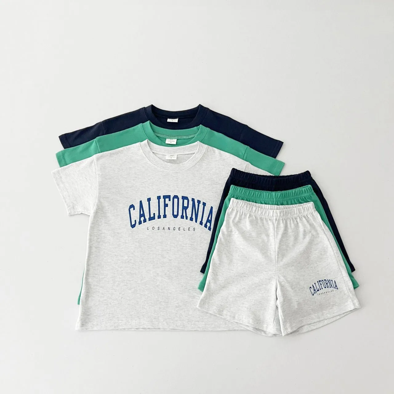 Kids CALIFORNIA T-Shirt and Shorts Set (2-7y) - 3 Colors