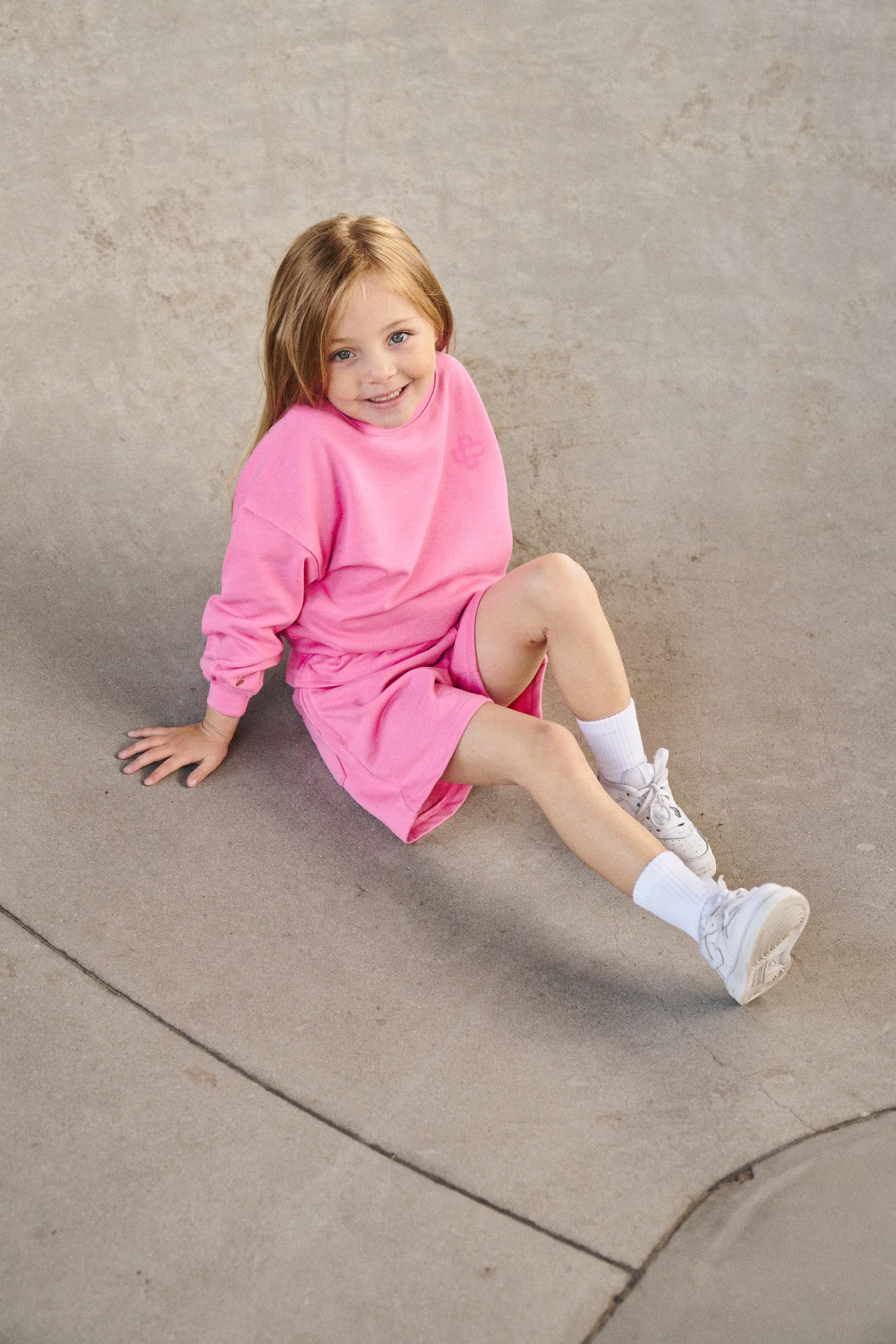 KIDS EMBLEM PRINT SWEAT - PINK