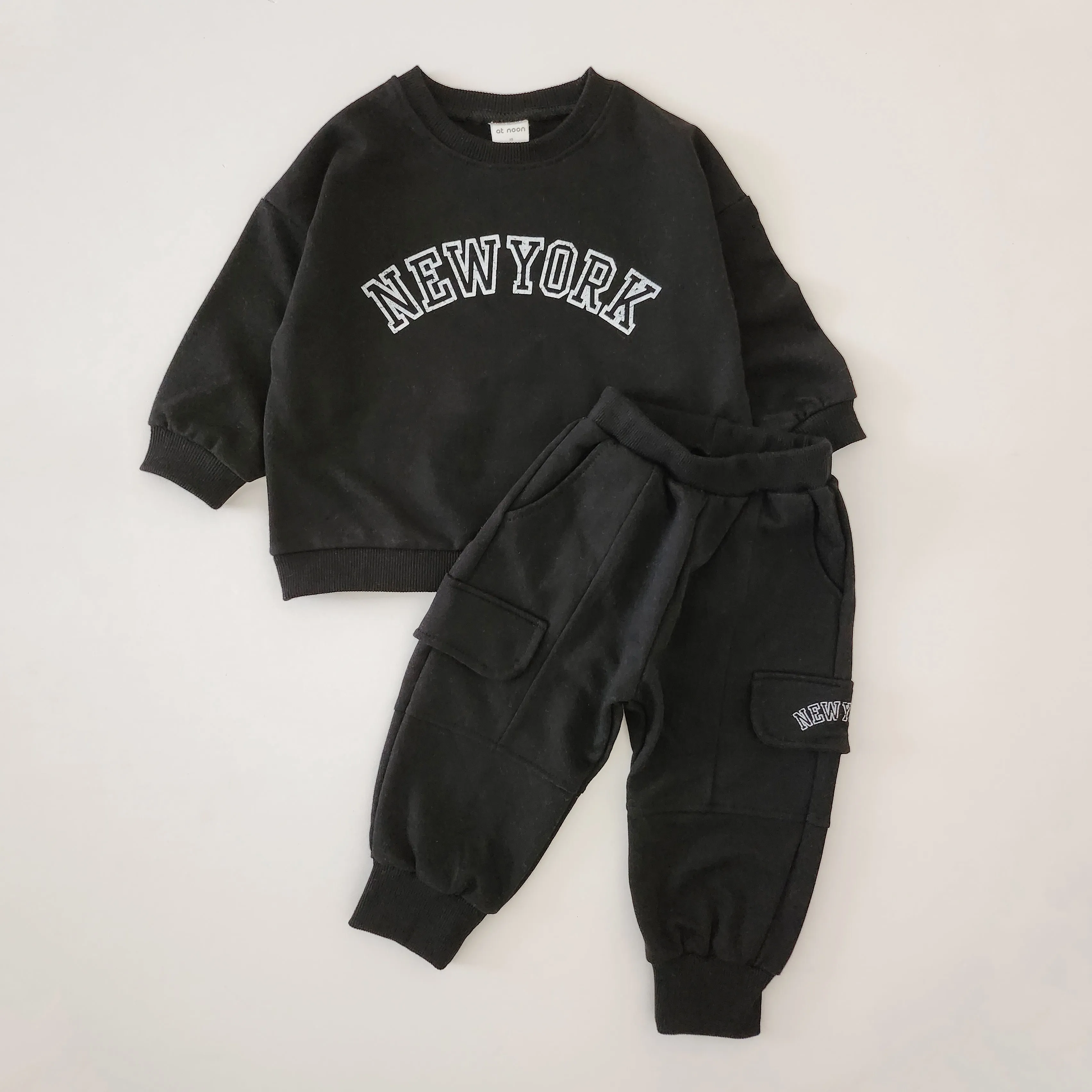 Kids New York Sweatshirt & Cargo Jogger Pants Set (1-5yrs) - 2 Colors