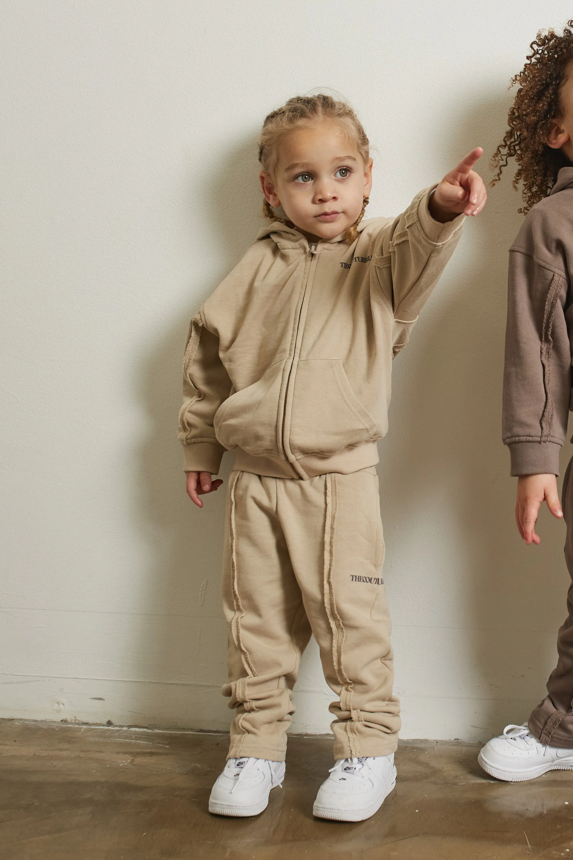 KIDS RAW SEAM MEMBERS ONLY JOGGERS - BEIGE