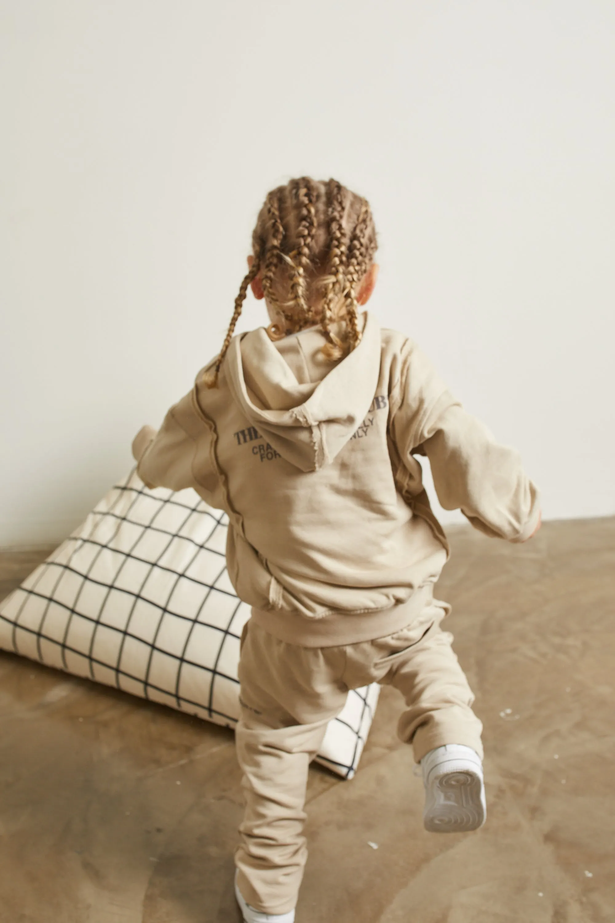 KIDS RAW SEAM MEMBERS ONLY JOGGERS - BEIGE