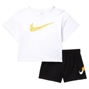 Nike Kids Daisy T-Shirt and Shorts Set (Toddler/Little Kids)