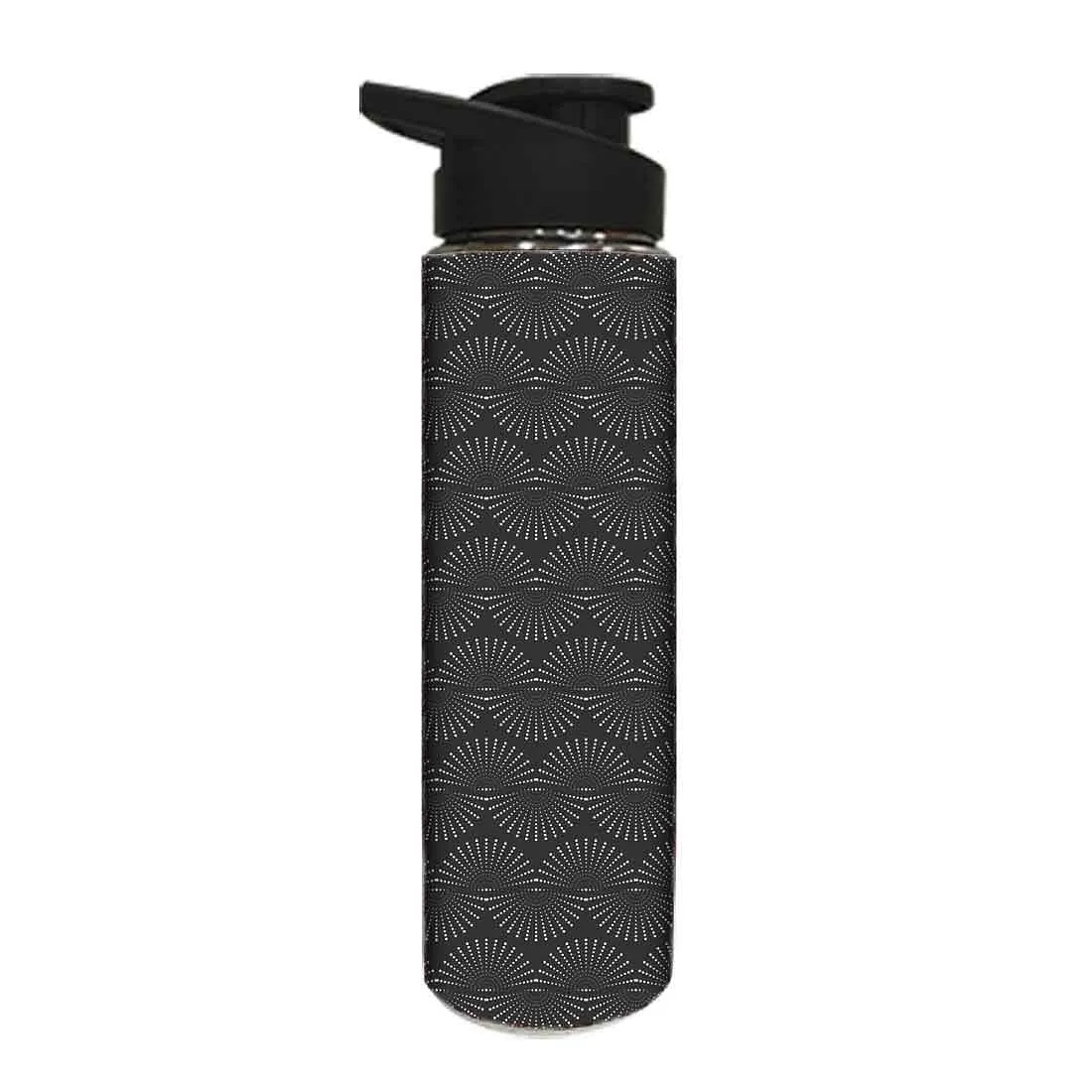 Water Bottle for Kids -  Black and White Retro Pattern